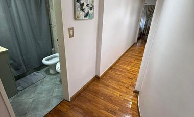 Departamento en venta Banfield - piso completo