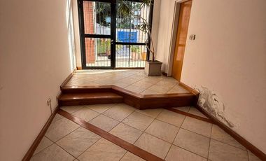 Departamento en venta Banfield - piso completo
