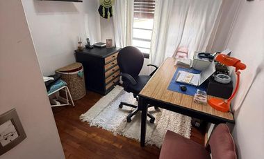 Departamento en venta Banfield - piso completo