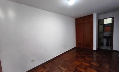 Se Vende Departamento Primer Piso Mas Cochera