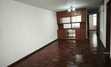 Se Vende Departamento Primer Piso Mas Cochera