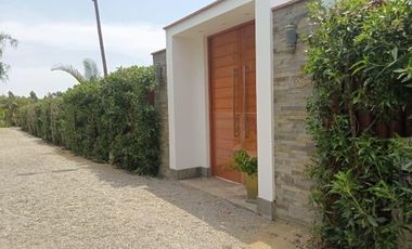 Se Vende Casa en los Condominios Las Gardenias Asia.