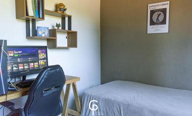 CASA QUINTA EN VENTA EN 20 DE JUNIO , PARQUE Y PILETA