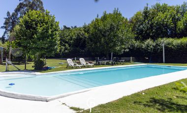 CASA QUINTA EN VENTA EN 20 DE JUNIO , PARQUE Y PILETA