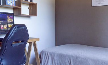 CASA QUINTA EN VENTA EN 20 DE JUNIO , PARQUE Y PILETA