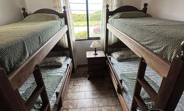 Chalets a la venta en Costa del Este - Av. Costanera e/ 2 y 3 al 143 - Rhode Propiedades