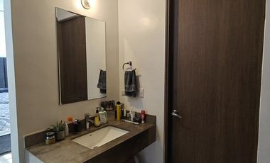 CASA EN RENTA DE 3, SEMI AMUEBLADA EN DOMINIO CUMBRES . GRACIA, NL