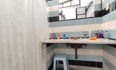 Casa 4 ambientes con cochera en venta en Quilmes