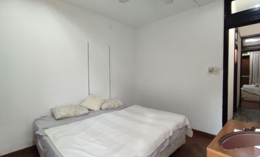 Casa 4 ambientes con cochera en venta en Quilmes