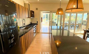 Venta - Casa 6 Ambientes Con Pileta - Costa Esmeralda Ecuestre