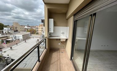 Avenida Mitre 1660, Avellaneda ¡Dos ambientes al contrafrente en venta!