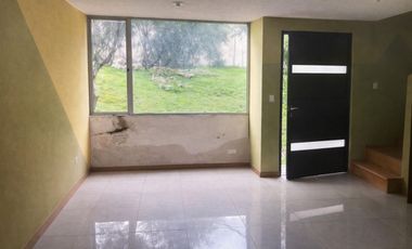 Casa en Guamaní, calle Francisco Campos