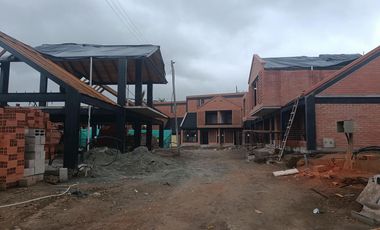 Casa de Estreno en Tumbaco | 97m² | Tasa VIP 4.99% | Entrega 2026