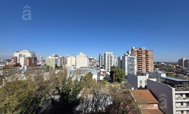 Departamento en Venta en Villa Ballester - Dos Ambientes - Zona Centro.
