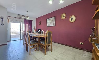 Departamento en Venta en Villa Ballester - Dos Ambientes - Zona Centro.