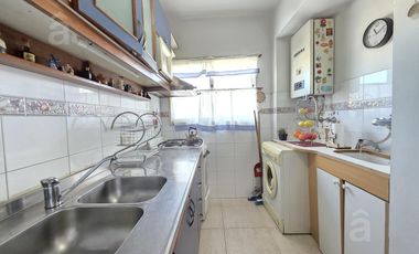 Departamento en Venta en Villa Ballester - Dos Ambientes - Zona Centro.