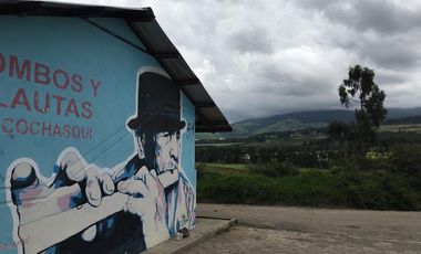 Venta terreno Cochasquí, 60ha para florícola junto a canal de riego