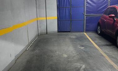 Alquiler - Impecable 3 ambientes con balcón y cochera en Devoto