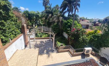 CASA 5 AMBIENTES EN VENTA  EN QUILMES CENTRO