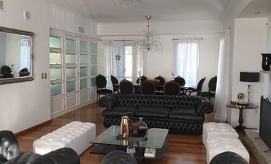 CASA EN ALQUILER TEMPORARIO - 5 AMB - SAINT THOMAS SUR  - CANNING