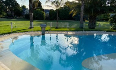 CASA EN ALQUILER TEMPORARIO - 5 AMB - SAINT THOMAS SUR  - CANNING