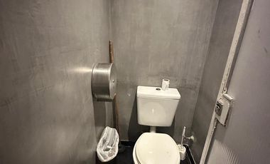 Oficina comercial en Costanera norte