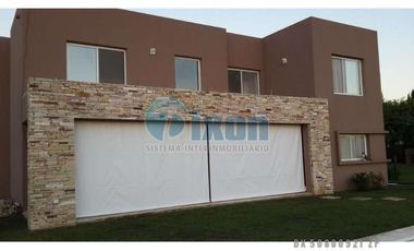 Casa - San Isidro Labrador