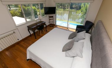 Casa en Nordelta al Agua