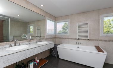 Casa en Nordelta al Agua