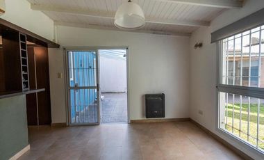 Espectacular casa a metros del Parque Lineal