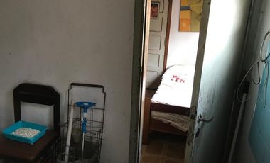 Casa en  Turdera con Local terraza y cochera