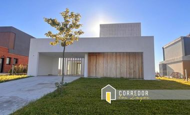 Casa en Puertos del Lago