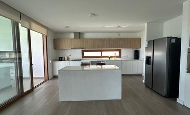 Casa en Puertos del Lago