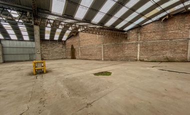 Alquiler - Depósito - 1920 m2 - Valentin Alsina