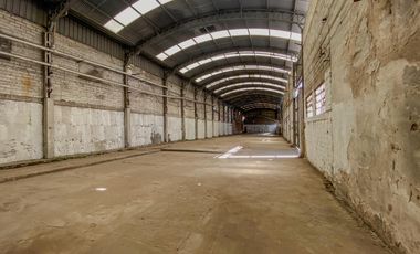 Alquiler - Depósito - 1920 m2 - Valentin Alsina