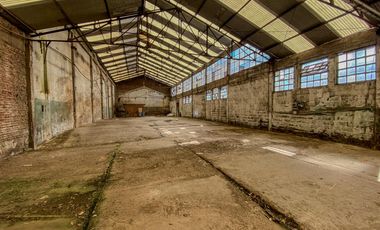 Alquiler - Depósito - 1920 m2 - Valentin Alsina