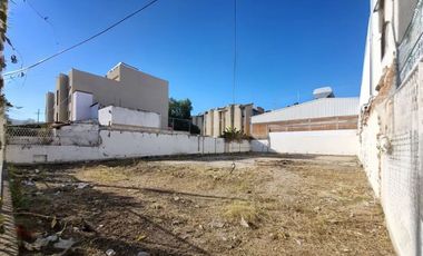 Terreno en venta en Jardines del Bosque