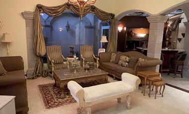 CASA EN VENTA · LOMAS DE SAN AGUSTÍN