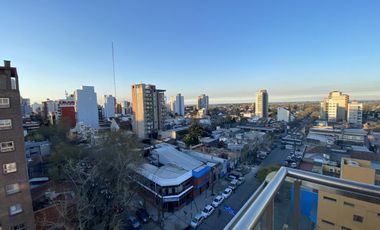 Departamento 2 ambientes con cochera en venta en Quilmes
