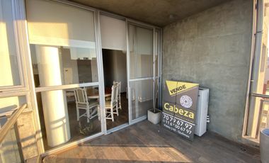 Departamento 2 ambientes con cochera en venta en Quilmes