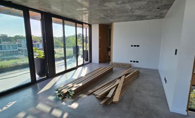 Casa en El Yacht Nordelta en venta