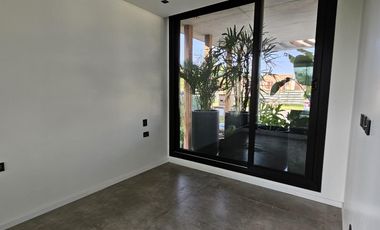 Casa en El Yacht Nordelta en venta