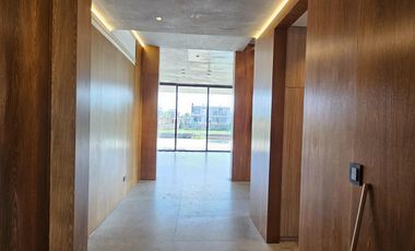 Casa en El Yacht Nordelta en venta