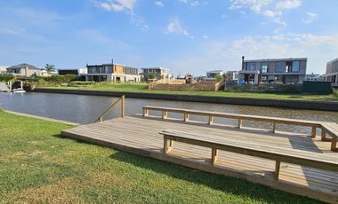 Casa en El Yacht Nordelta en venta