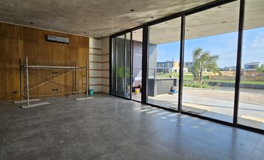 Casa en El Yacht Nordelta en venta