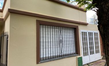 Casa en Burzaco Oeste