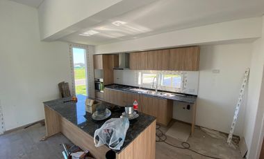 Casa Casa de 5 amb en el Barrio San Simón Canning