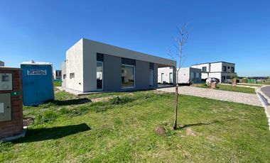 Casa Casa de 5 amb en el Barrio San Simón Canning