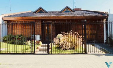 Casa en Venta en Padua 4 ambientes con quincho APTO CREDITO