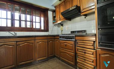 Casa en Venta en Padua 4 ambientes con quincho APTO CREDITO